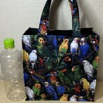 森の中の リアルなインコちゃん　紙袋のようなミニバッグ