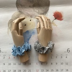 レース編みのフリルシュシュ