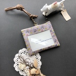 IDカードホルダー　リバティ『Judy』パープル●入校証ホルダー/ICカード入れ　ラミネート＆PVC
