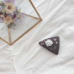 お花　リボン刺繍　パッチンピン✿