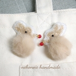 miinacosmos様 専用出品 ビーズ刺繍野うさぎブローチ 赤ちゃんうさぎ