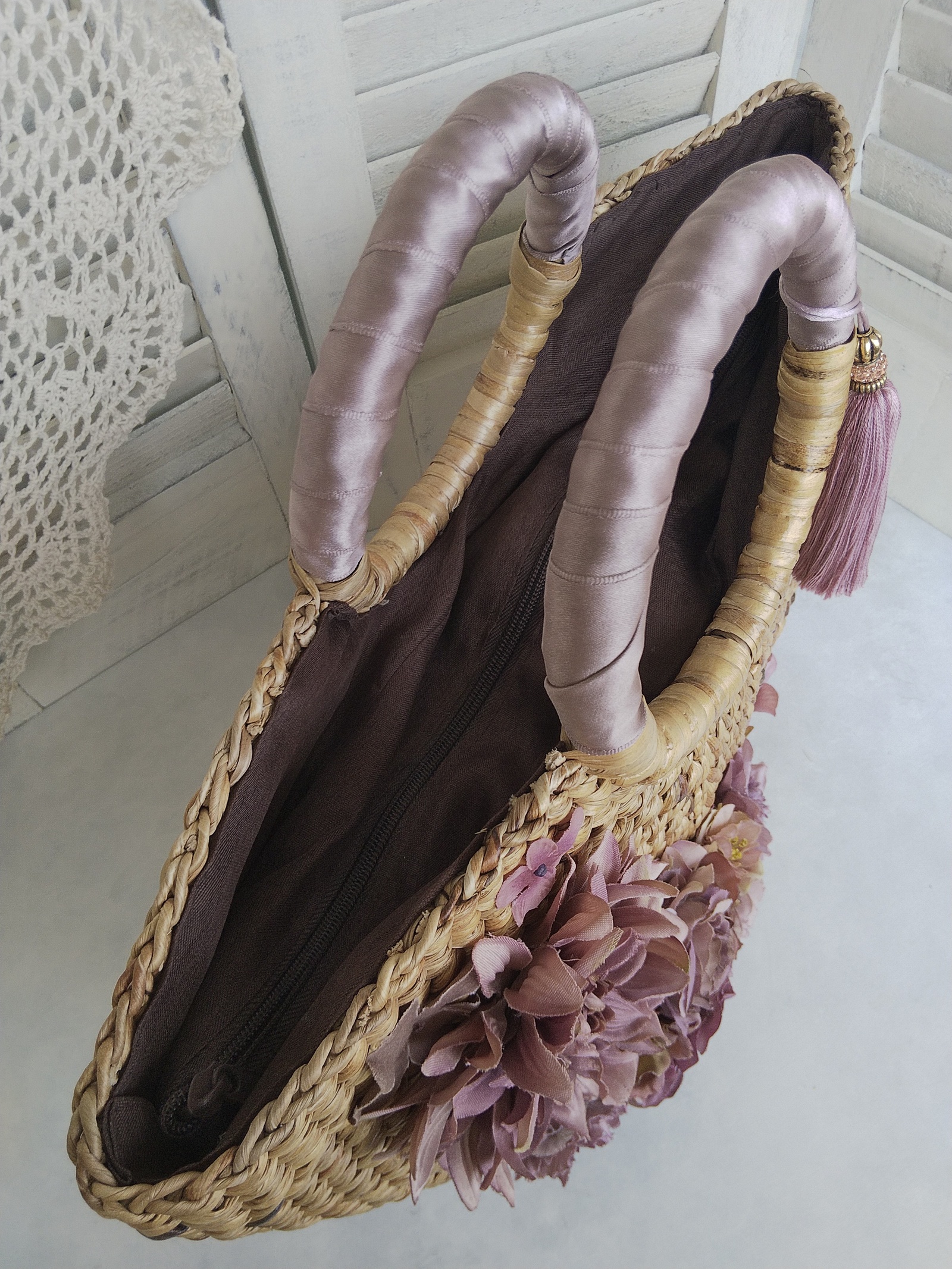 お花　フラワー　籠バック　かごバッグ　アートフラワー　ハンドメイド　一点物 大人ピンクのお花のかごバッグ - atelier ecrin | minne byGMO