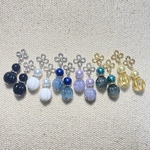 【なおこ様専用】💛💙お花とパールのミニピアス☃️