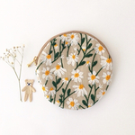 234▶︎まんまるポーチ　デイジー刺繍　ベージュ