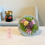 特別価格♡ お供え　プリザーブドフラワーアレンジ　／クリアBOX付き お悔やみ　お供え花　御供え　お供えフォト　仏花　仏花フレーム　