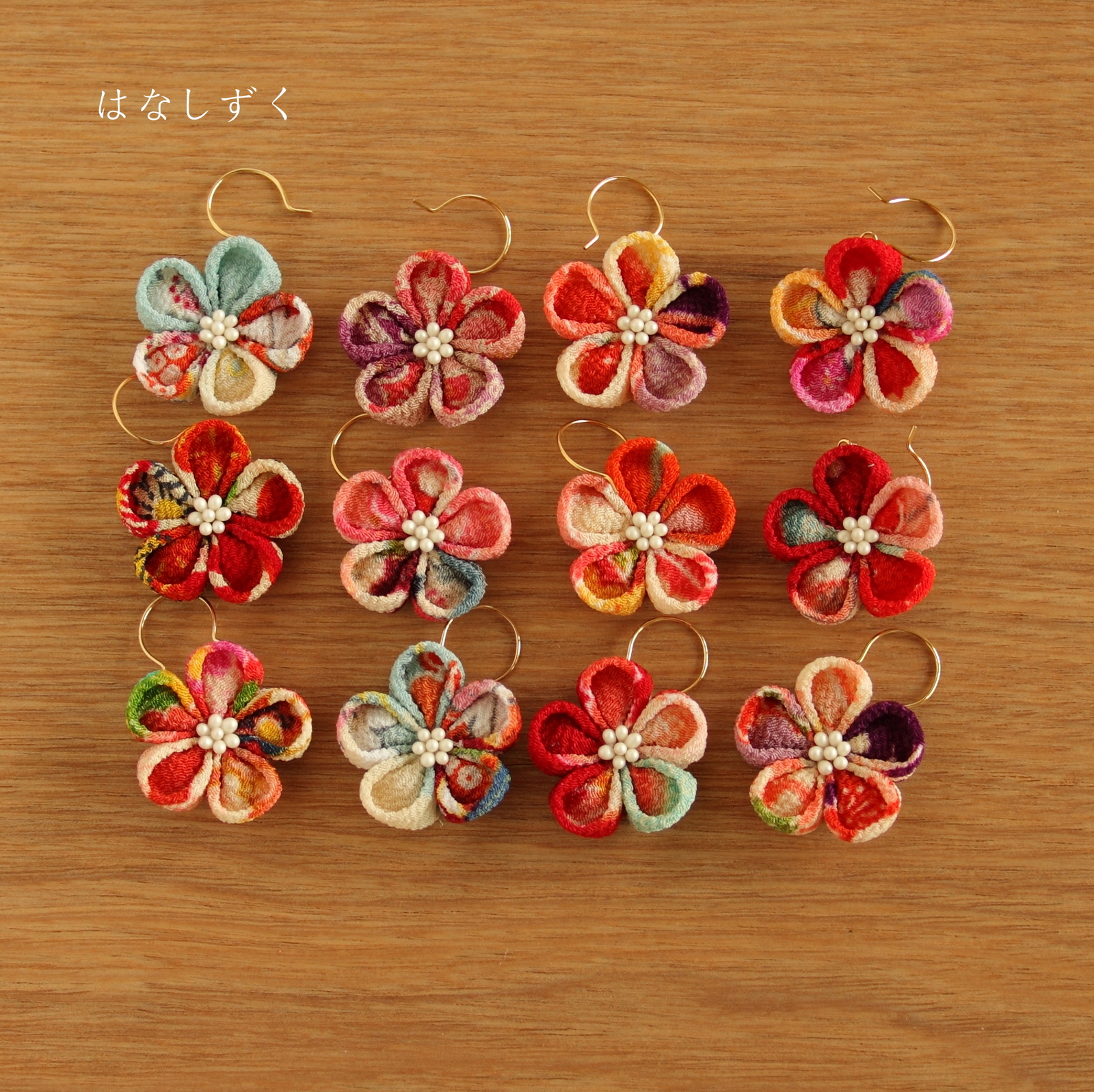 【nanaさま専用】☺︎紅白こばな☺︎ つまみ細工 イヤリング28個 ピアス28個 つまみ細工ピアスNO.2＊Light color＊ | 金澤こまち -accessories-