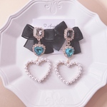【人気♡再販♡】ブラックリボンパールブルーハートキラキラピアス　イヤリング　量産型地雷