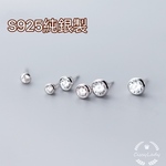 Sv925純銀製 シンプル　一粒　大粒　CZダイヤ　ミニピアス　　イヤリング　silver925 G2607