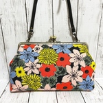 フラワー柄 がま口 バッグ ショルダー付き ハンドメイド