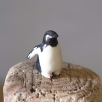 アデリーペンギンの置き物