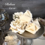 ラヴィ リボン バナナクリップ フリンジリボン　アイボリー　パール付き