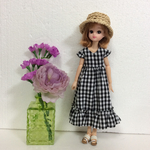 ブライス・りかちゃん人形のハンドメイドドール服*黒白ギンガムチェックのフリルワンピース