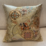 豪華刺繍の袋帯リメイク　正絹クッションカバー　プレゼント　1510