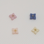 お花のピアス／イヤリング／ノンホールピアス93(両耳分)