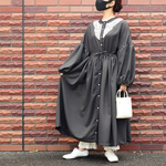 祈りを捧げたくなるワンピース
