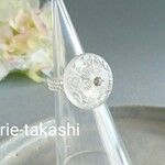 アラベスク模様   磨りガラス風ボタンのビーズステッチリング   金属アレルギー対応   一点物 