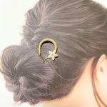 【再販・オーダー可】刺すだけ簡単！後ろ姿もぬかりナシ！ ラウハラ編みのヘアピック・かんざし　(フラワーシェル：プルメリア)