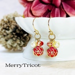 小ぶり　花　赤　バラ　レッド　ピアス　イヤリング　シンプル　上品　パール　ビーズ　MerryTricot　メリートリコ