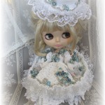 ブライス洋服　白のニットドレス 