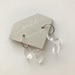 une-une clear ×silver hoop ∴ うねうね クリア シンプル フープピアス 個性的