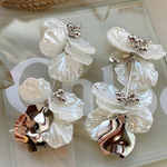shellandsea 結婚式 ブライダル silver×パール花びら×粒つぶビーズ×ロング×ピアス orイヤリング