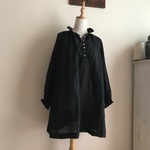 ベルギーLibeco社リネン黒で作ったギャザーフリルチュニック