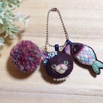 cat & fish  〜mermaid〜  ネコの刺繍キーホルダー