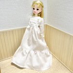 リカちゃん　アンティークドレス　ベージュ