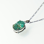 モアッサナイトのペンダント【大粒12.1ct・綺麗な青】