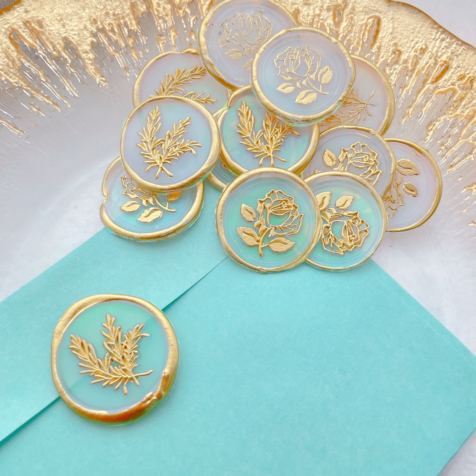 シーリングワックス ୨୧ 封蝋ステッカー ハートローズ 8枚 351 シーリングワックス୨୧封蝋ステッカー ハートローズ 10枚 594 - メルカリ