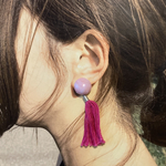 ピンク　ピンク　タッセル　ピアス
