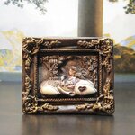 ~不思議の国の蒸気部屋~ アリス with チェシャ猫 レーシングカー レトロ 立体額装画 ブローチ仕様 不思議の国 ヴィンテージカー レトロ アンティークフレーム　