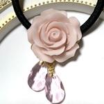 桜色の薔薇のヘアゴム