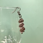 【ピアスサンプルセール中】ライトパープルキャッツアイキャッツアイピアス フックピアス パワーストーンピアス　8mm　(シルバー) イヤリング、樹脂フック変更可　/ﾊﾟﾜｰｽﾄｰﾝ/ﾋﾟｱｽ