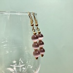 キャッツアイ ピアス(ライトパープル) フックピアス 8mm　(ゴールド)　イヤリング、樹脂フック変更可　樹脂ピアス シンプル　ハンドメイド