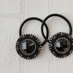 《new》まんまるいビーズ刺繍ヘアゴム（ブラック）