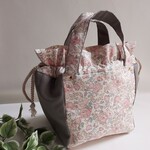 sale《4枚ハギ》リバティ♡フェリシテ　巾着バッグ