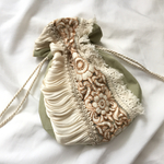 インド刺繍 リボン まんまる 丸巾着 ポーチ グリーン×レース