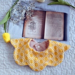 ベビースタイ＊サークル刺繍の春色スタイ＊