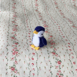 小さなペンギンちゃん フェルトマスコット(ネイビー)