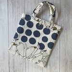 小さめ❁⃘ぺたんこバッグ(ペンギン・ブルー)