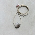鉱物入り水晶　ストリングネックレス　ナチュラル ＊キナリ紐