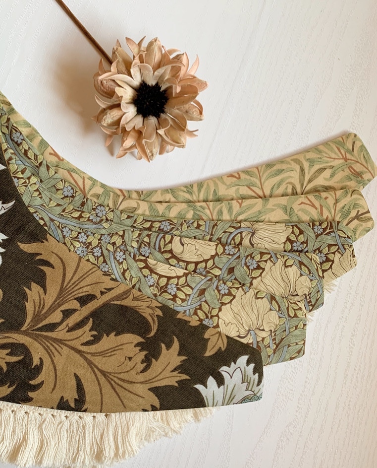 きちんとフリルスタイ（ピンパネル/ベージュブラウン）ウィリアムモリス 冠婚葬祭 きちんとフリルスタイ（ピンパネル/ベージュブラウン）ウィリアム