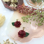 【一番人気】【再販11】紙で作る 赤 ミニ薔薇 イヤリング・ピアス【色違い有り】誕生日  プレゼント クリスマス  成人式