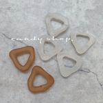 6pcs  triangle beads