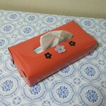 レザークラフト　お花が可愛い～エナメルのティッシュボックスカバー（オレンジ・置き型タイプ）