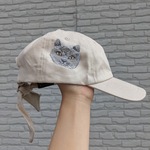 ねこ刺繍のリボンキャップ
