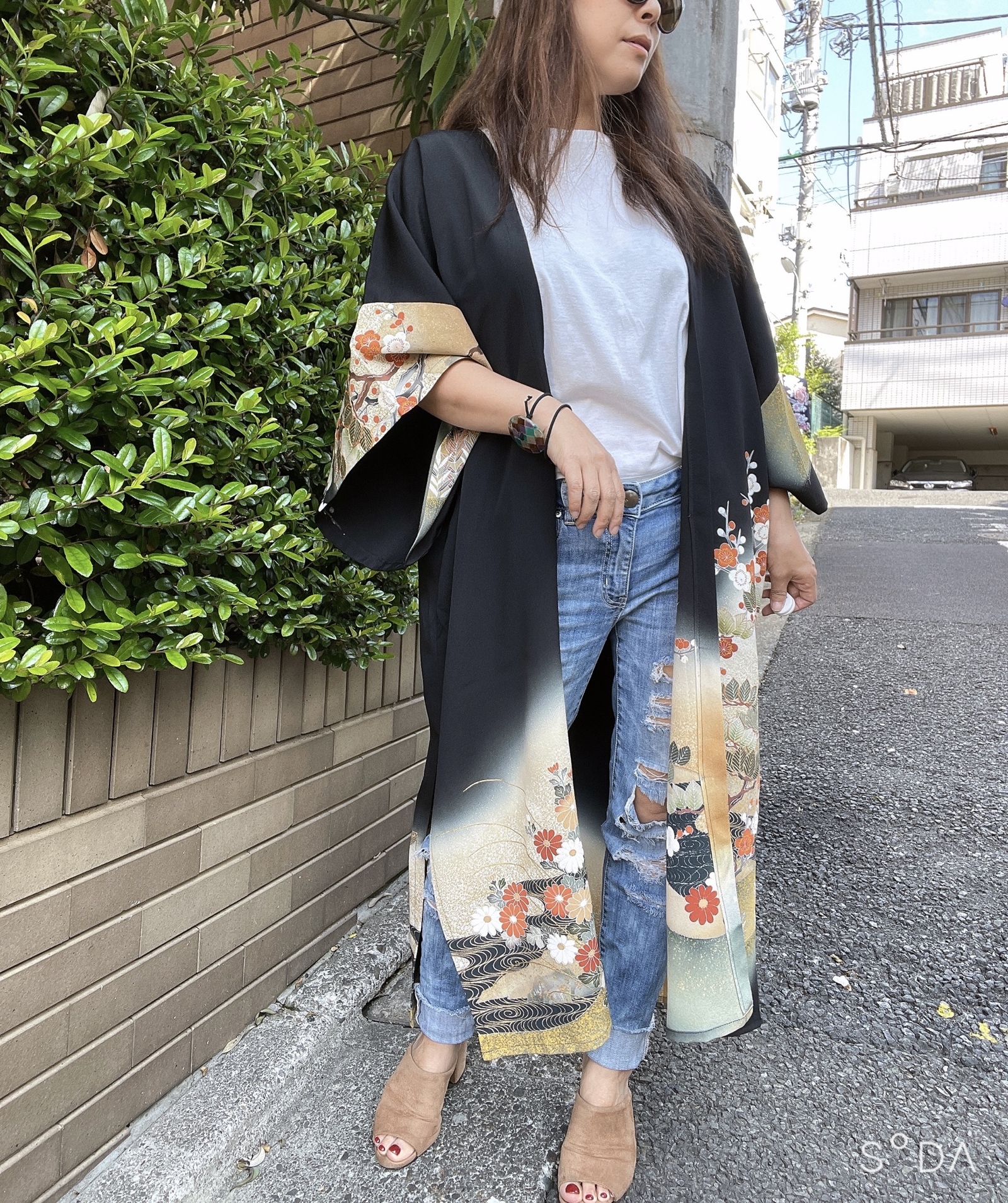 一点物　着物　リメイク　カーディガン 黒antique kimono 貝合わせ 一点物　着物　リメイク　カーディガン kimono 黒antique 貝合わせ