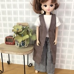 リカちゃん・服＊ジレ付きコーディネートセット　Tシャツ＆チェックのワイドパンツ