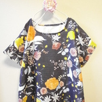 【オーダー】お花いっぱいの　半袖ワンピース　紺